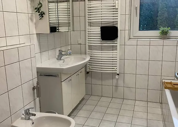 Haus Mit Garten - Kingbett - Wifi - Parkplatz Lejlighed Essen